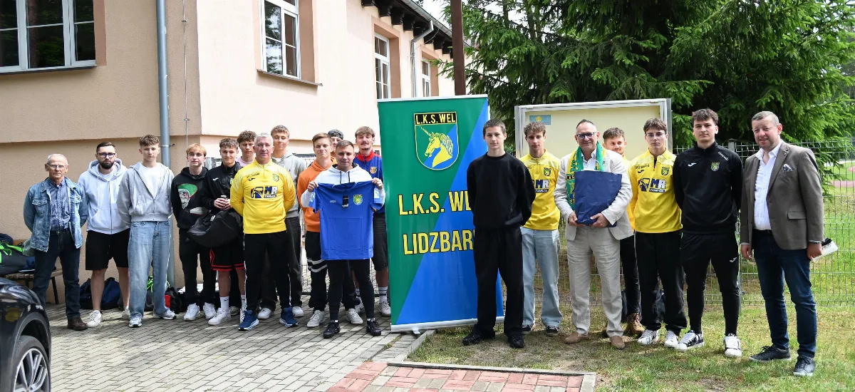 Nowe koszulki dla zawodników LKS Wel